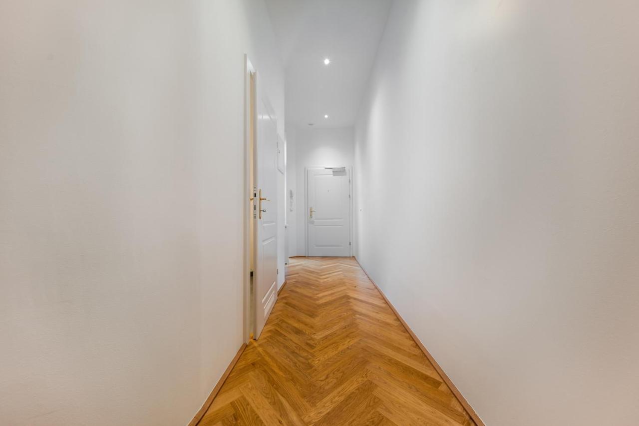Smile Apartments Doebling Viena Exterior foto